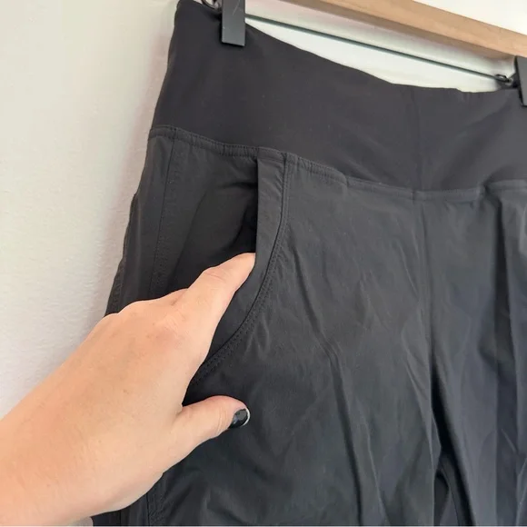 prAna Summit Joggers Black Size Medium Women’s Active Hiking Pants Athleisure - Picture 6 of 12